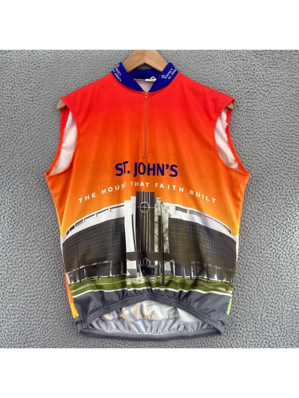 St Johns VOmax Jersey Men Extra Large Orange Church Cycling Vest Stretch 1/4 Zip